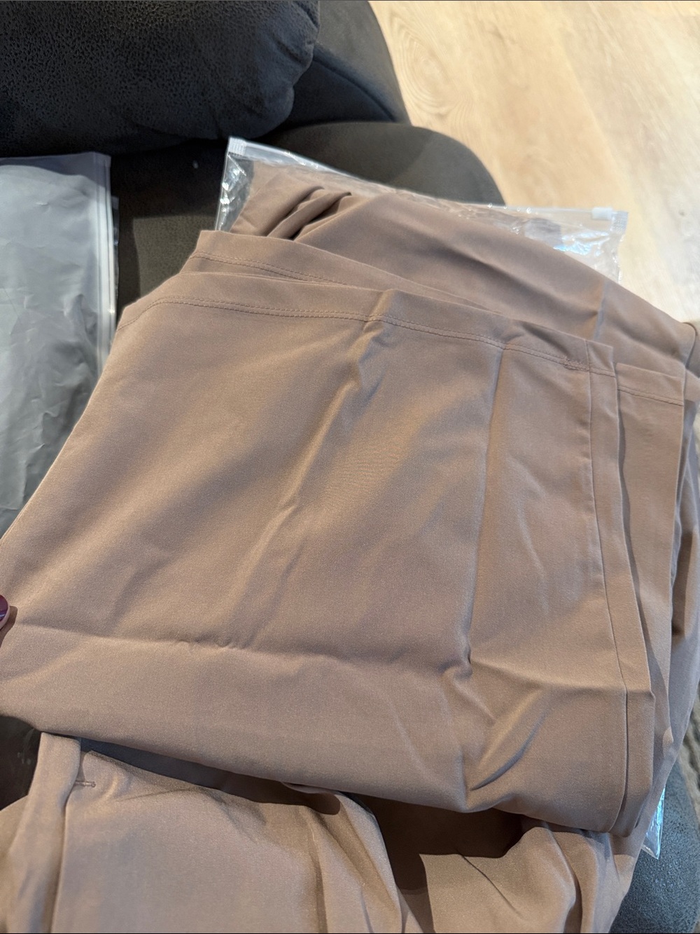 Women’s Tan Elastic-Waist Jogger Pants - Picture 4 of 5